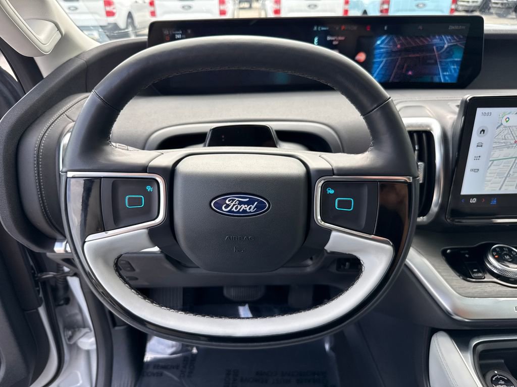 Certified 2025 Ford Expedition Max Platinum AWD/4WD image 16
