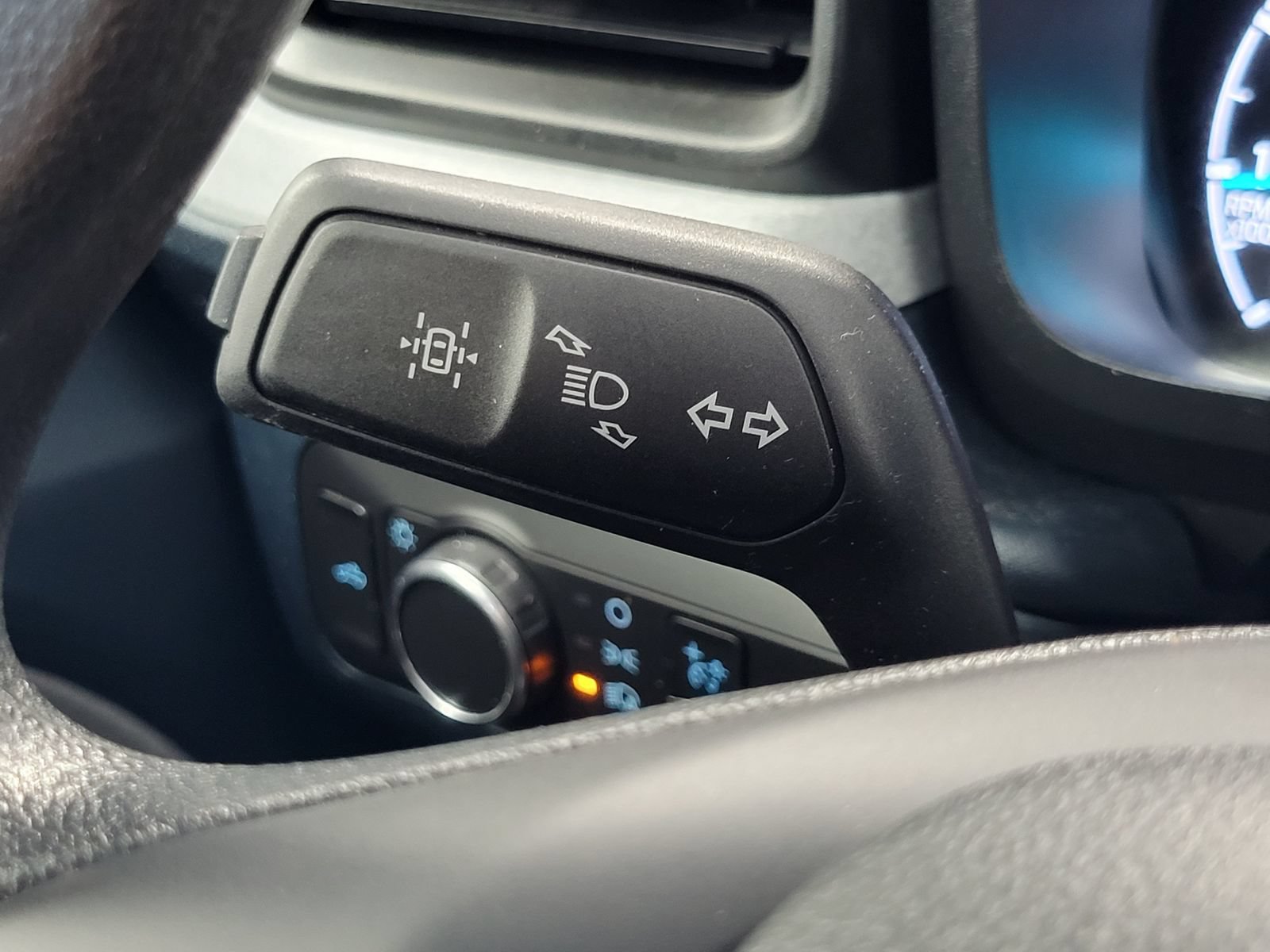 Certified 2022 Ford Maverick XLT FWD image 16