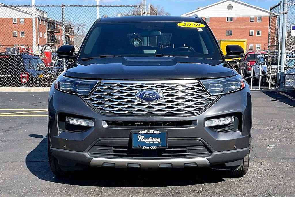 Certified 2020 Ford Explorer Platinum w/ Premium Technology Package image 2