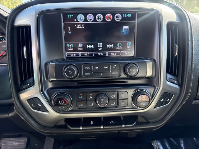 Used 2018 Chevrolet Silverado 1500 LTZ AWD/4WD image 23