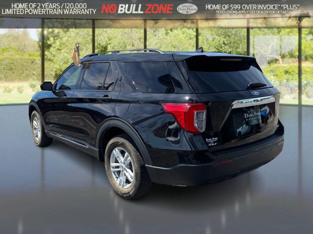 Certified 2023 Ford Explorer XLT AWD/4WD image 3