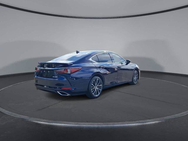 Used 2025 Lexus ES 350 w/ Premium Package FWD image 8