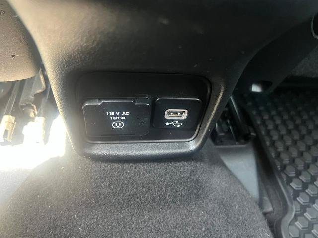 Used 2018 Jeep Compass Sport w/ Tech Group AWD/4WD image 31