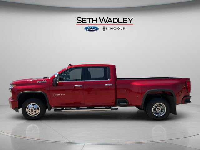 Used 2022 Chevrolet Silverado 3500 High Country w/ Technology Package AWD/4WD image 4