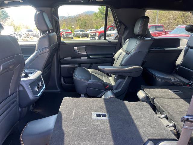 Certified 2025 Ford Expedition Tremor image 18