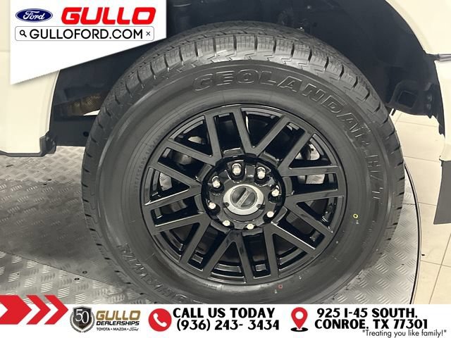 Certified 2022 Ford F250 Lariat w/ Black Appearance Package AWD/4WD image 30