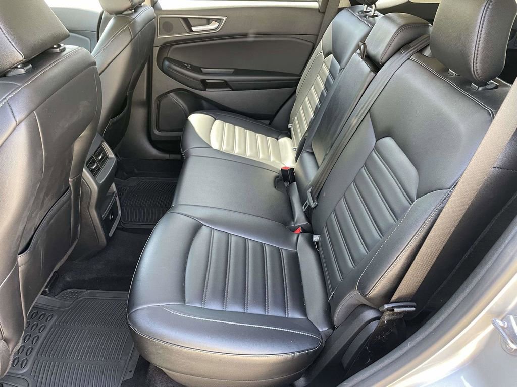Certified 2024 Ford Edge SEL AWD/4WD image 12