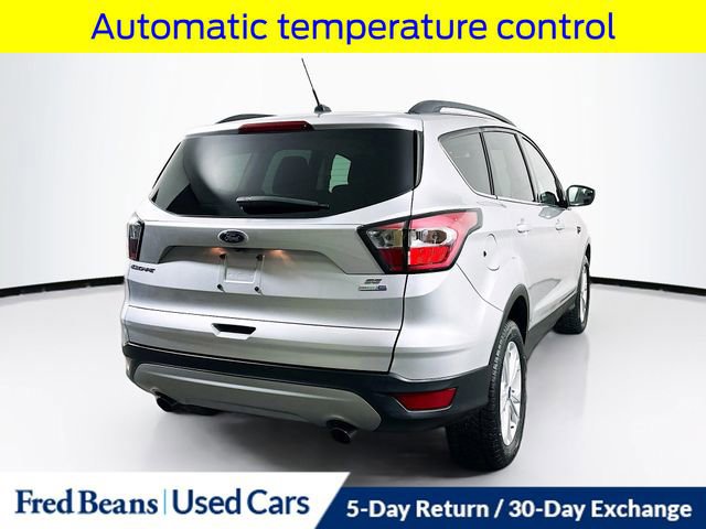 Certified 2018 Ford Escape SE image 5