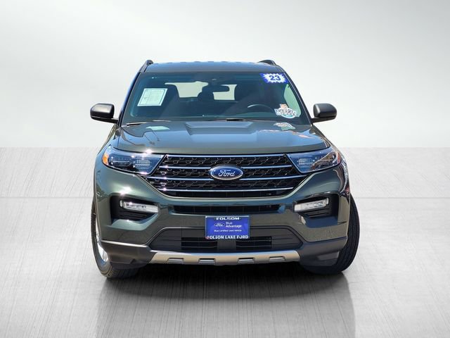 Certified 2023 Ford Explorer XLT w/ Equipment Group 202A AWD/4WD image 2
