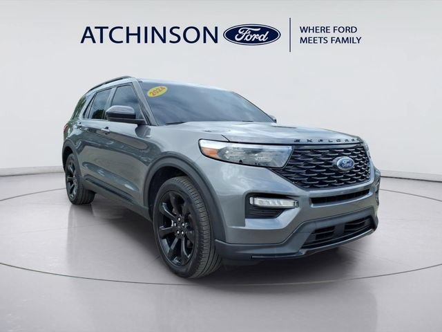 Certified 2024 Ford Explorer ST-Line w/ Class IV Trailer Tow Package AWD/4WD image 3