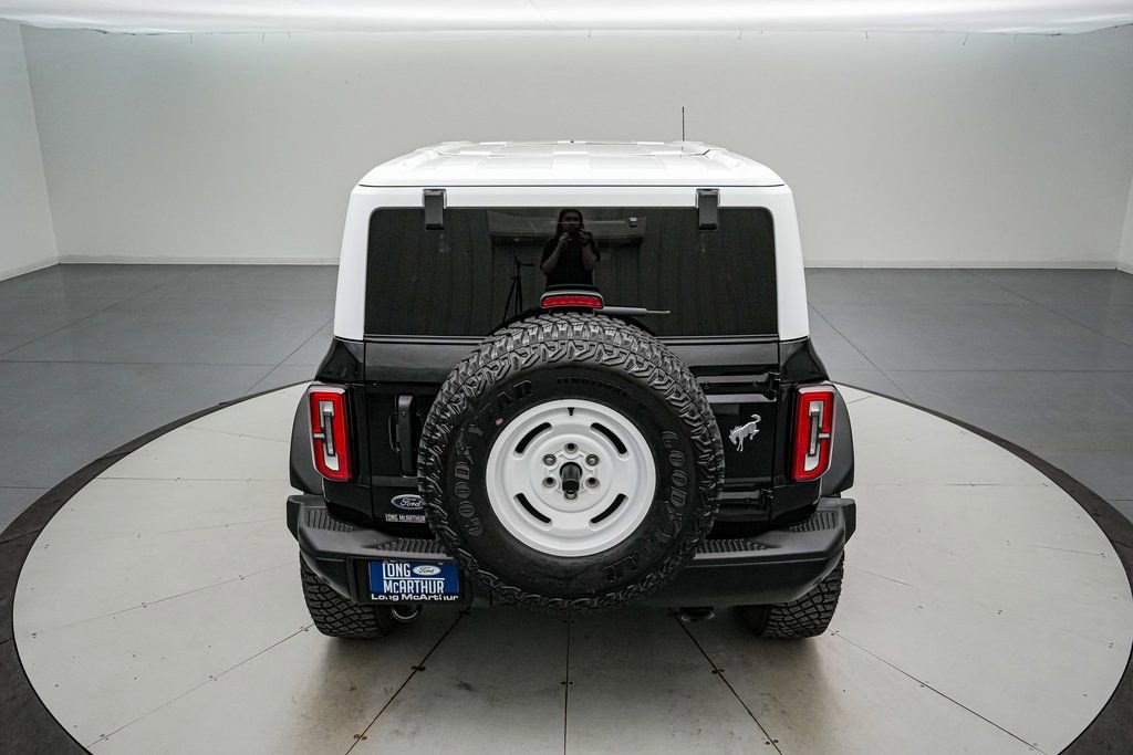 Certified 2024 Ford Bronco Heritage Edition image 4