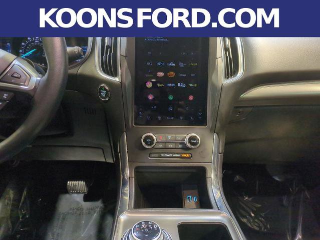 Certified 2024 Ford Edge Titanium AWD/4WD image 17