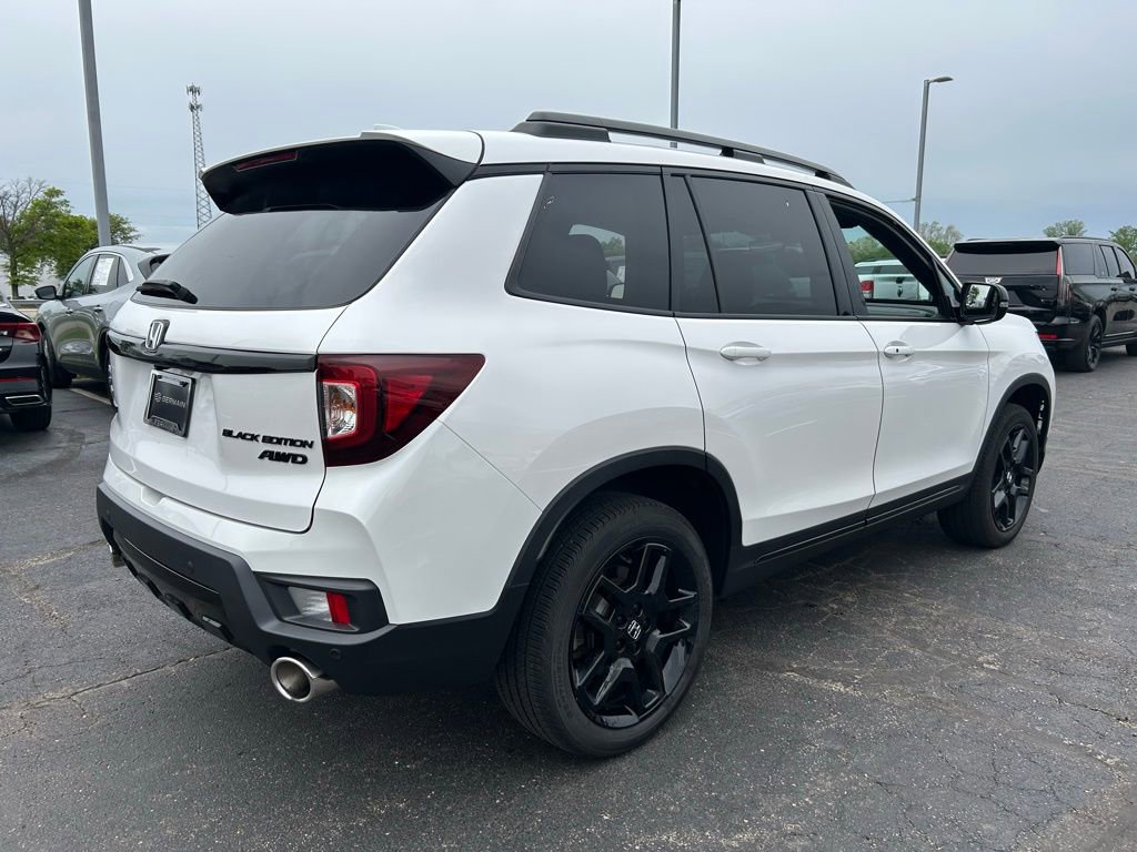 Used 2024 Honda Passport Black Edition image 8