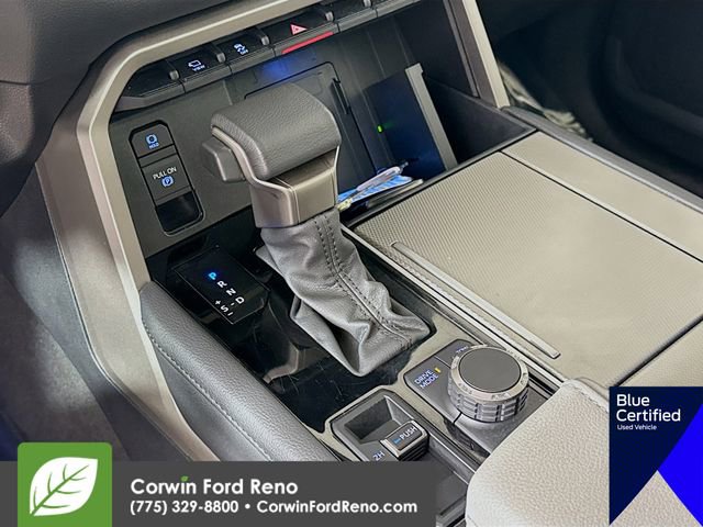 Used 2024 Toyota Sequoia Limited image 21