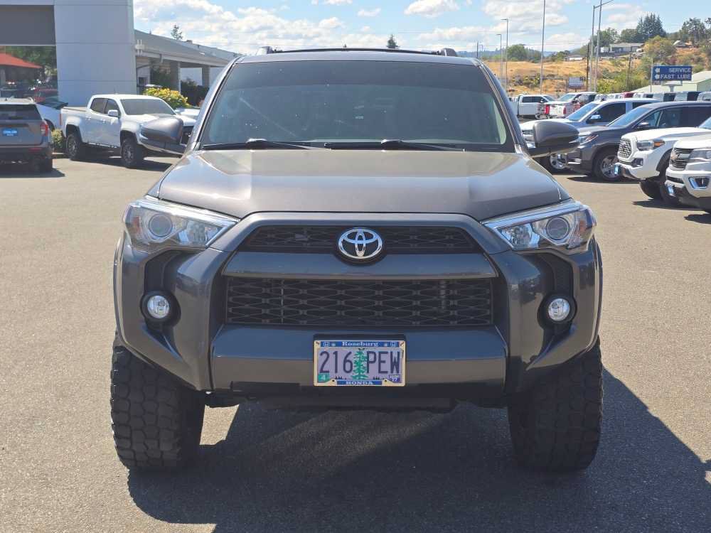 Used 2019 Toyota 4Runner SR5 Premium AWD/4WD image 8
