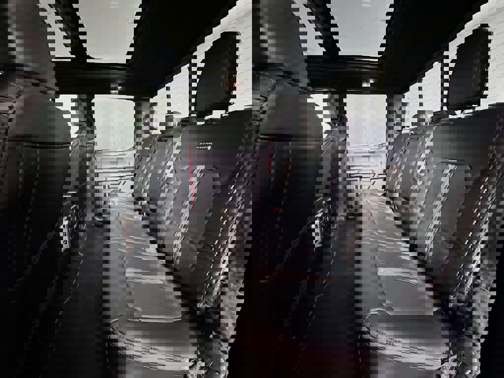 Certified 2019 Ford F150 Platinum w/ Equipment Group 701A Luxury image 17