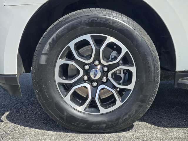 Certified 2022 Ford Expedition XLT image 9