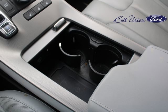 Used 2022 Hyundai Palisade SEL w/ Premium Package FWD image 17