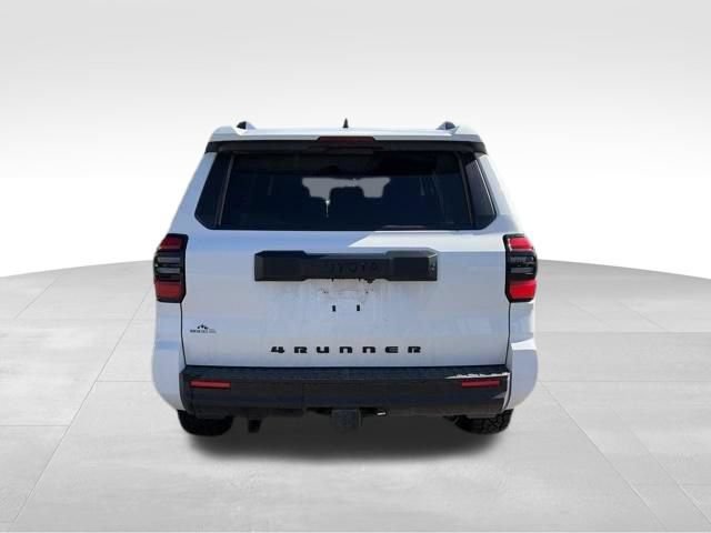 Used 2025 Toyota 4Runner SR5 AWD/4WD image 10