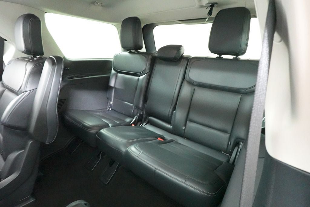 Certified 2025 Ford Expedition Platinum AWD/4WD image 30