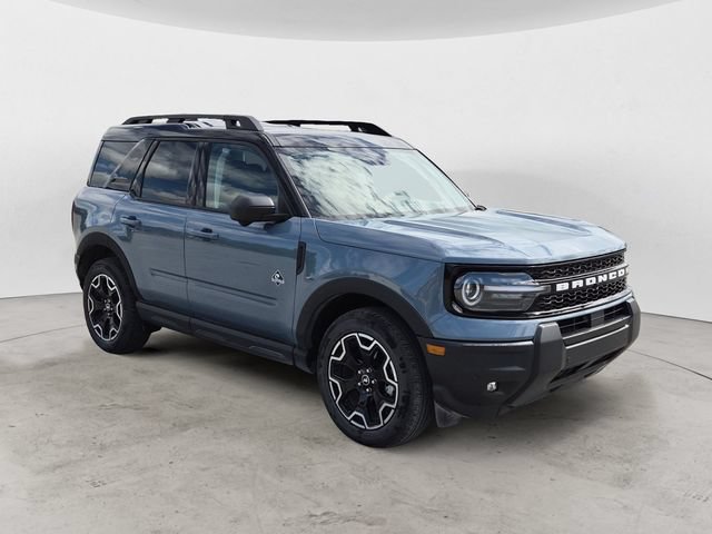 Certified 2025 Ford Bronco Sport Outer Banks w/ Outer Banks Tech Package+ AWD/4WD image 7