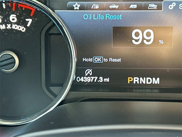 Certified 2019 Ford F150 Lariat w/ Equipment Group 501A Mid image 39