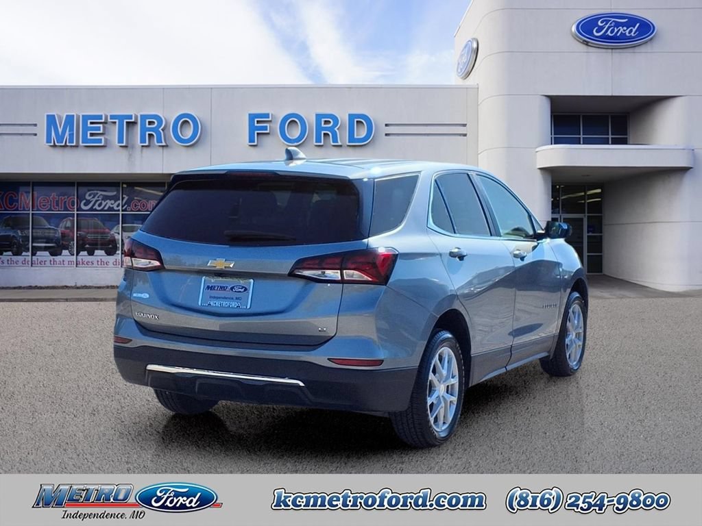 Used 2023 Chevrolet Equinox LT FWD image 3