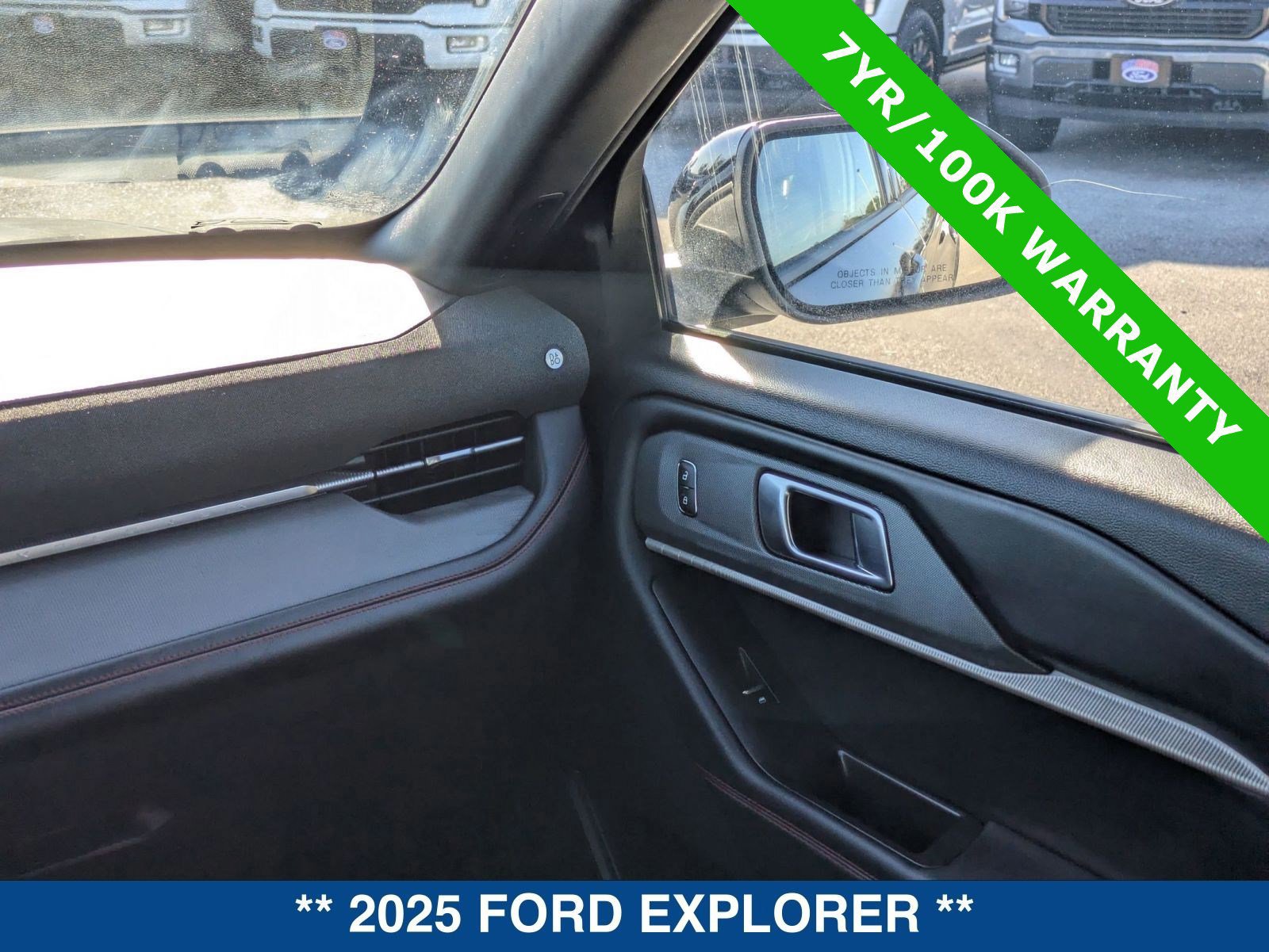 Certified 2025 Ford Explorer ST-Line w/ ST-Line Street Pack image 19