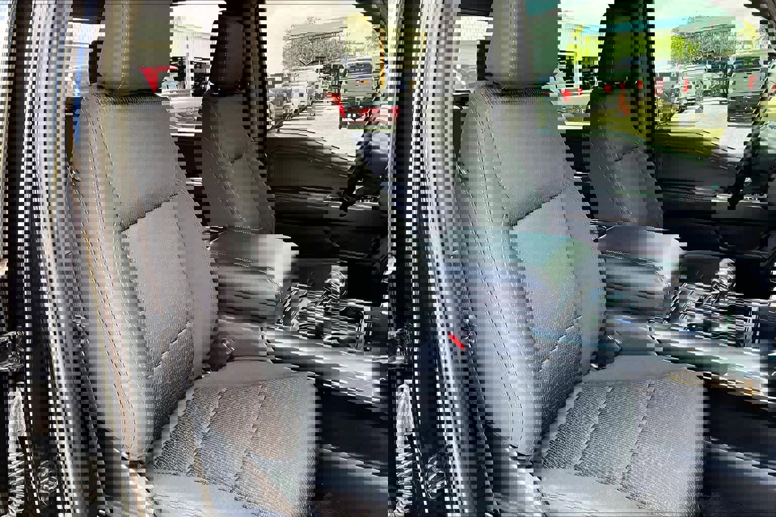 Certified 2022 Ford F150 XLT w/ Equipment Group 302A High image 13