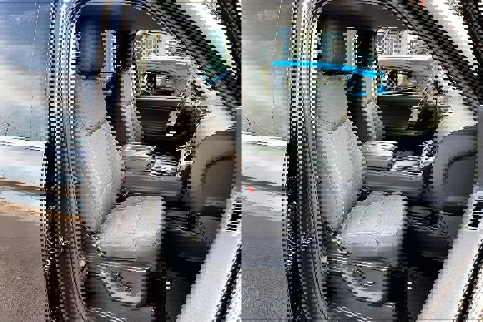 Certified 2025 Ford Expedition Max Active image 11