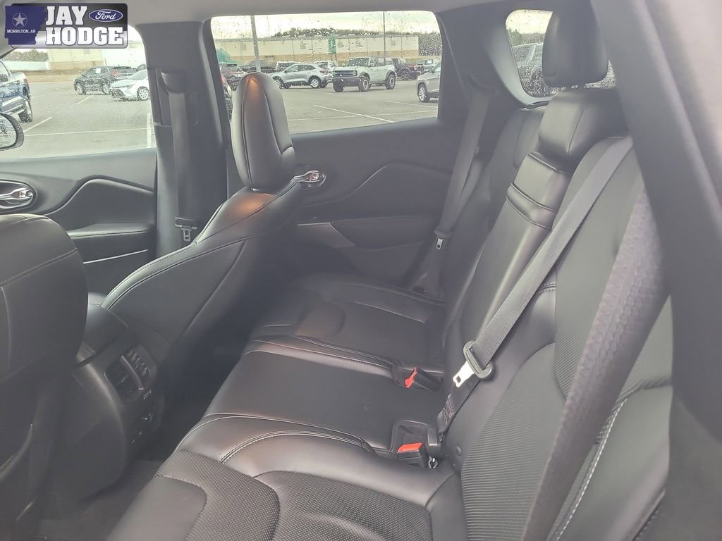 Used 2019 Jeep Cherokee Limited w/ Trailer Tow Group image 29