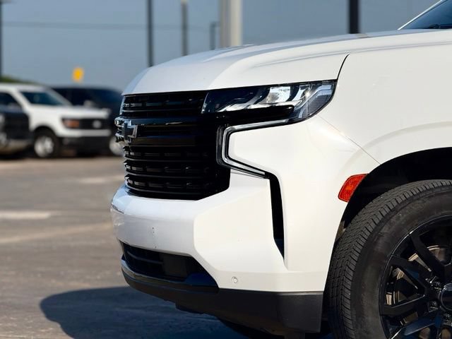 Used 2023 Chevrolet Tahoe RST w/ Luxury Package AWD/4WD image 8