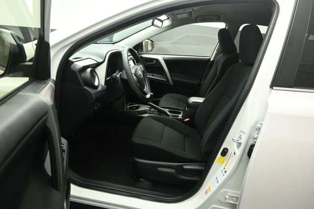 Used 2018 Toyota RAV4 LE w/ All Weather Liner Package AWD/4WD image 25