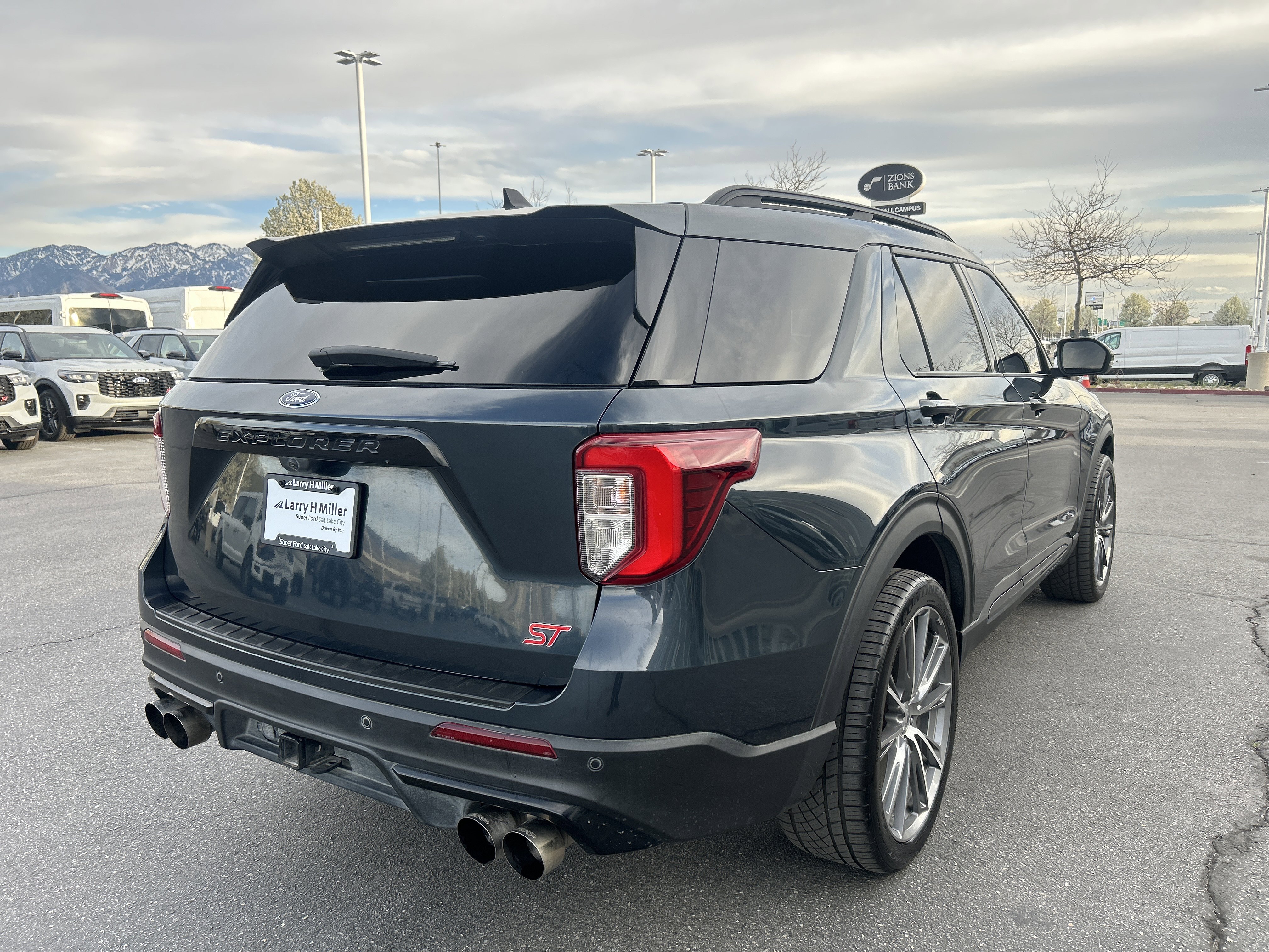 Certified 2023 Ford Explorer ST w/ Equipment Group 401A image 6