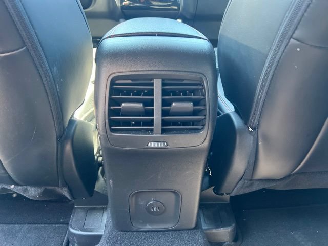 Certified 2024 Ford Escape ST-Line w/ Tech Pack #1 AWD/4WD image 17