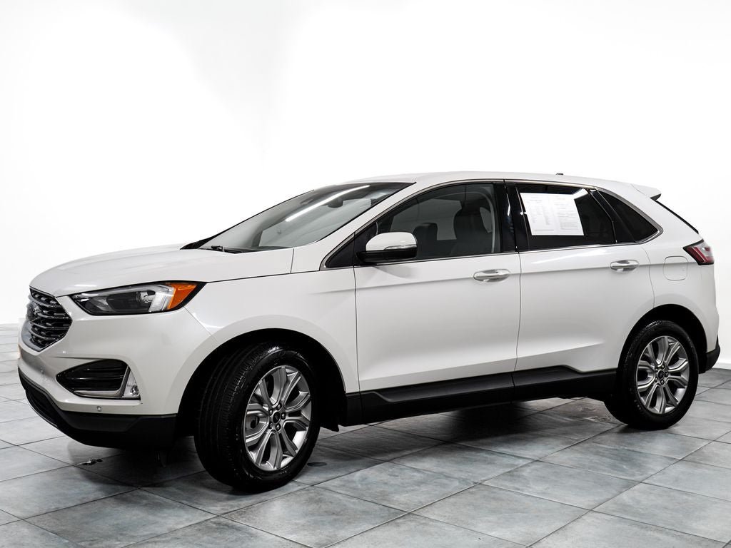 Certified 2023 Ford Edge Titanium AWD/4WD image 4