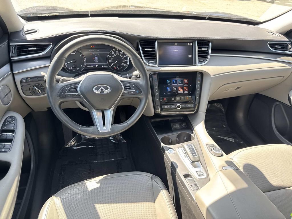 Used 2023 INFINITI QX50 Luxe image 10