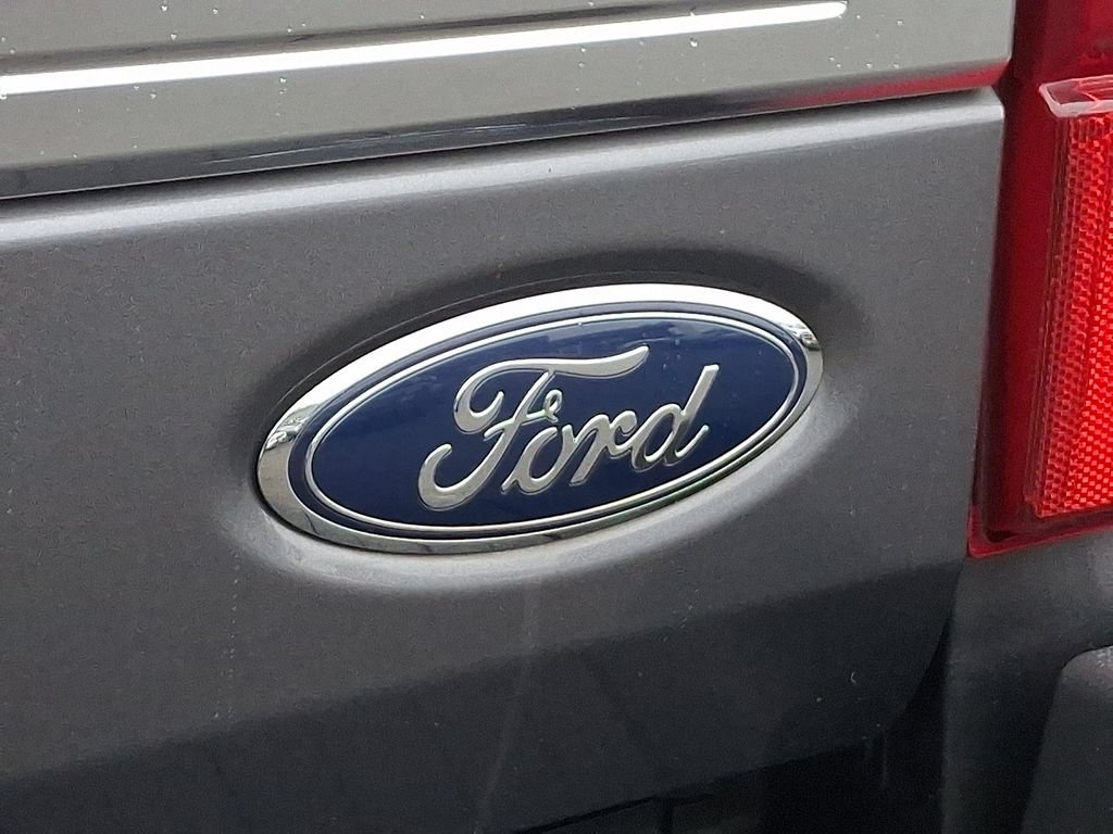 Certified 2022 Ford F350 Platinum w/ FX4 Off-Road Package AWD/4WD image 30
