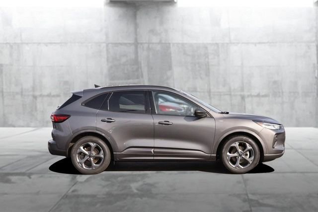 Certified 2024 Ford Escape ST-Line w/ Cold Weather Package image 3