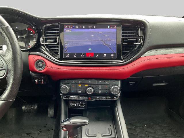 Used 2022 Dodge Durango R/T w/ Tow 'N Go Group AWD/4WD image 11