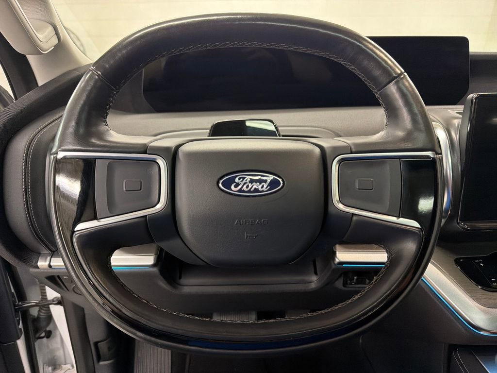 Certified 2025 Ford Expedition Max Platinum AWD/4WD image 20