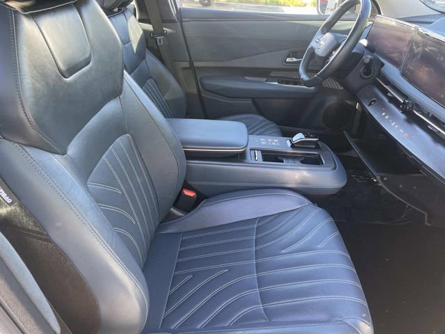 Used 2023 Nissan Ariya PLATINUM+ e-4ORCE image 36