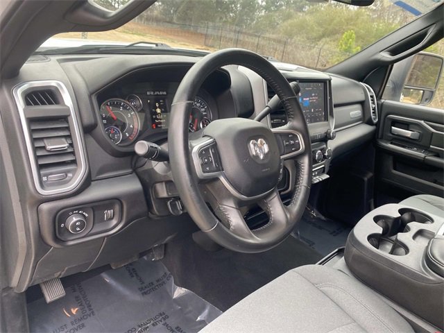 Used 2024 RAM 3500 Big Horn image 24