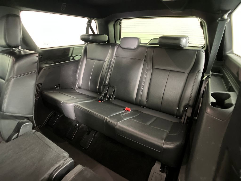 Certified 2018 Ford Expedition Max XLT w/ Equipment Group 202A image 31