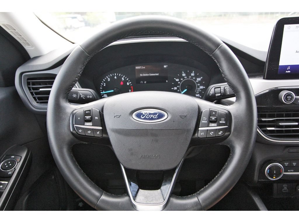 Certified 2022 Ford Escape SE w/ SE Sport Appearance Package FWD image 14