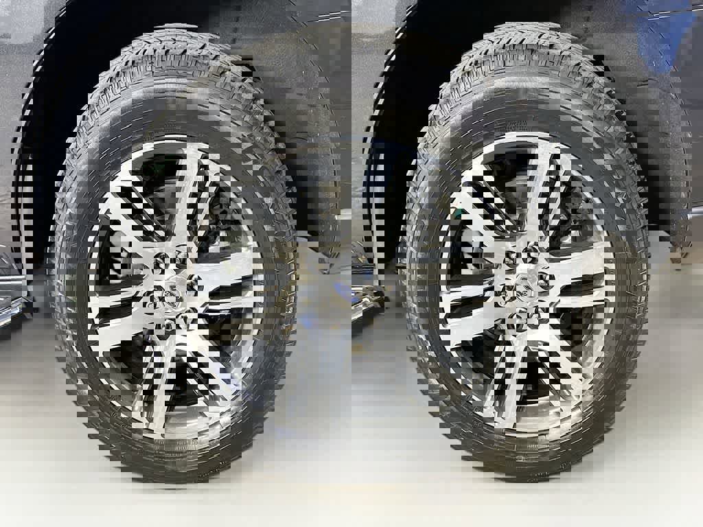 Certified 2022 Ford Expedition XLT image 11