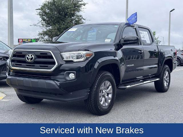 Used 2017 Toyota Tacoma SR5 w/ Tow Package RWD image 5