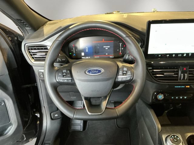 Certified 2025 Ford Escape ST-Line w/ Equipment Group 301A FWD image 10