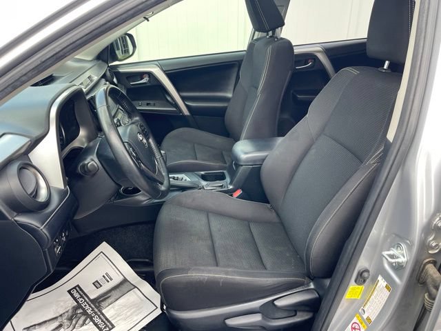 Used 2018 Toyota RAV4 XLE FWD image 15