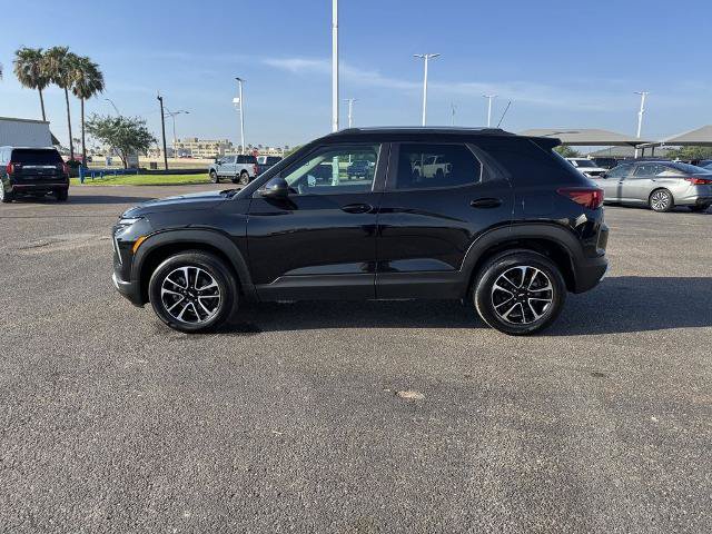Used 2025 Chevrolet TrailBlazer LT AWD/4WD image 7